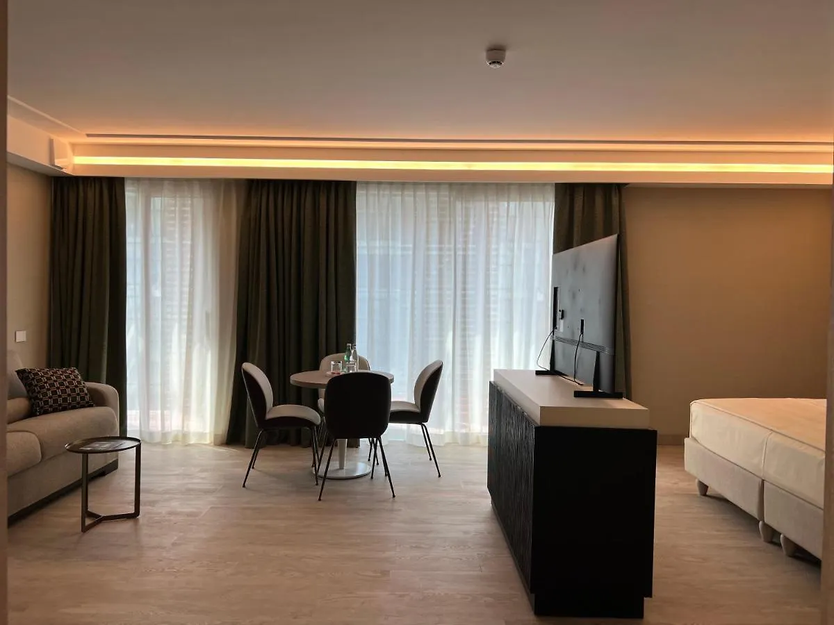Ceccarini 9 home suite home Riccione Hotel
