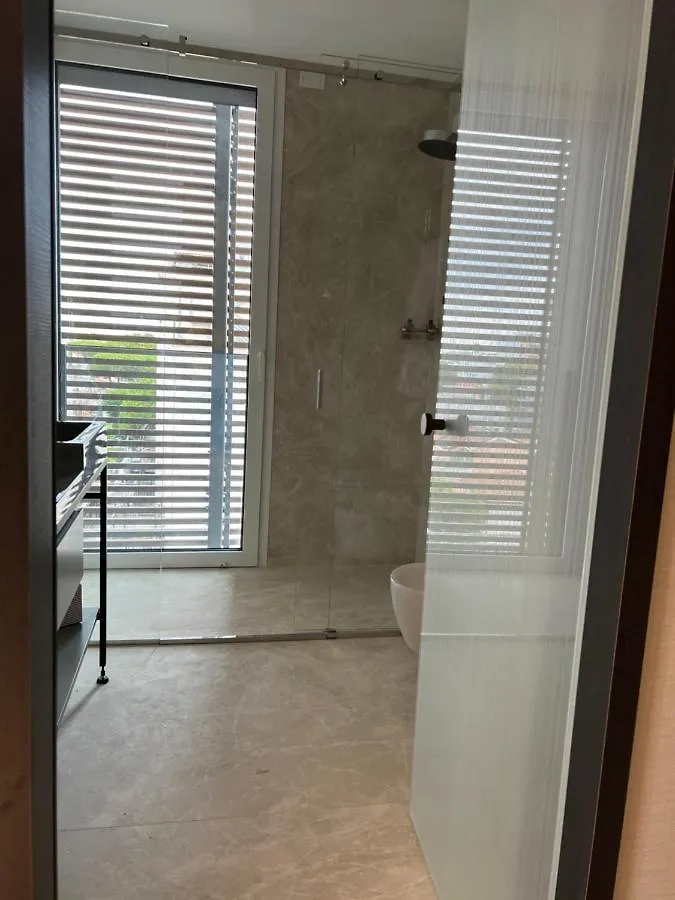 Ceccarini 9 home suite home Riccione 4*,