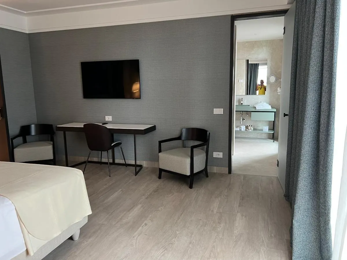 Ceccarini 9 home suite home Riccione