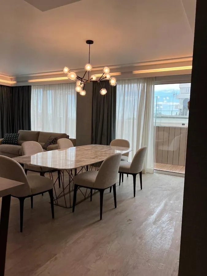 **** Hotel Ceccarini 9 home suite home Riccione Italia